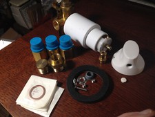 NOS! Jacuzzi J-DREAM bath mixer and diverter in White.