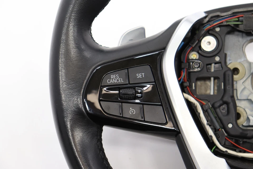 BMW 530I G30 2017-2020 volante de cuero con botón de interruptor OEM Foto 2 de 4