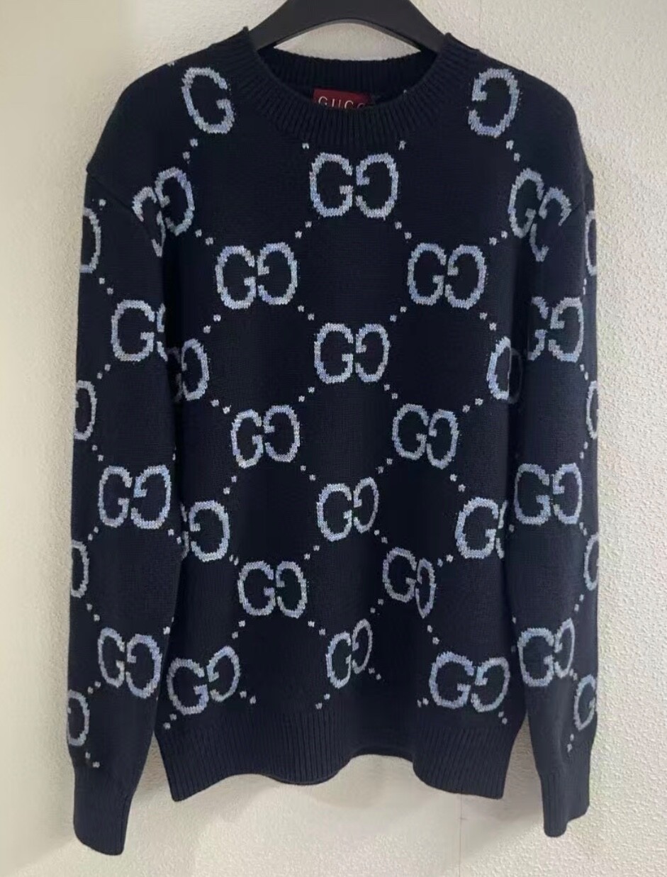 Gucci Monogram Wool Sweater with GG intarsia in Navy Blue size M $1650