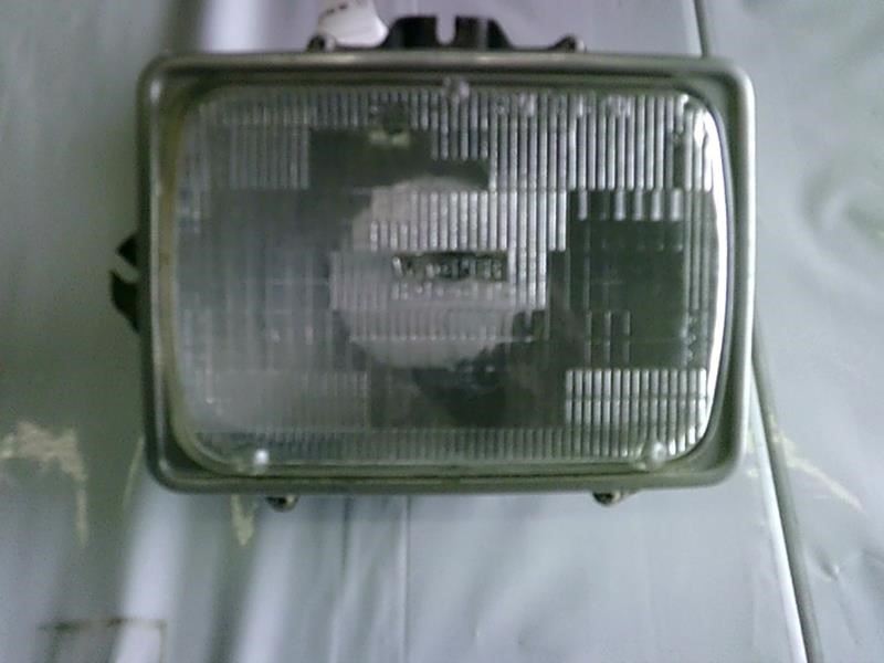Passenger Right Headlight Chrome Grille Fits 82-86 BRONCO 241824