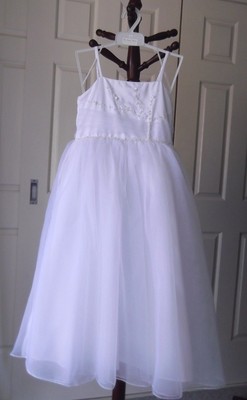 GIRLS BEADED FLOWER GIRL DRESS, SIZE 8, BRAND NEW, PETTICOAT, FULLY LINED, Aust