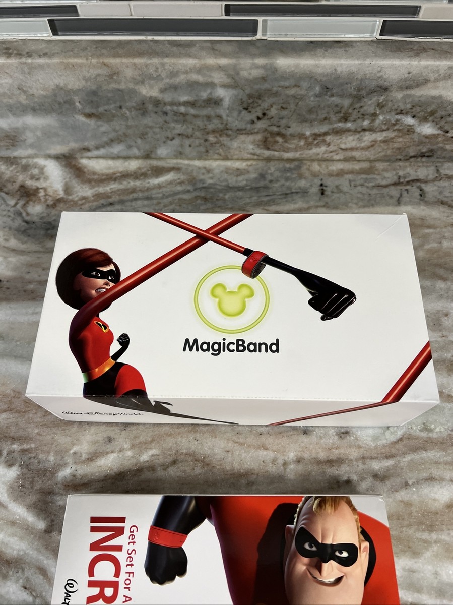 Disney World Incredibles Pass Holders Magic Bands & MyMagic USB