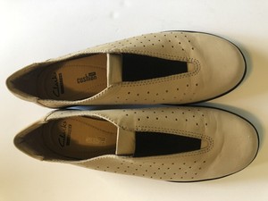clarks soft flats