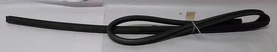 GMC Suburban K1500 1998 5,7 L 4x4 sello de vidrio trasero derecho resistente a la intemperie Foto 3 de 4