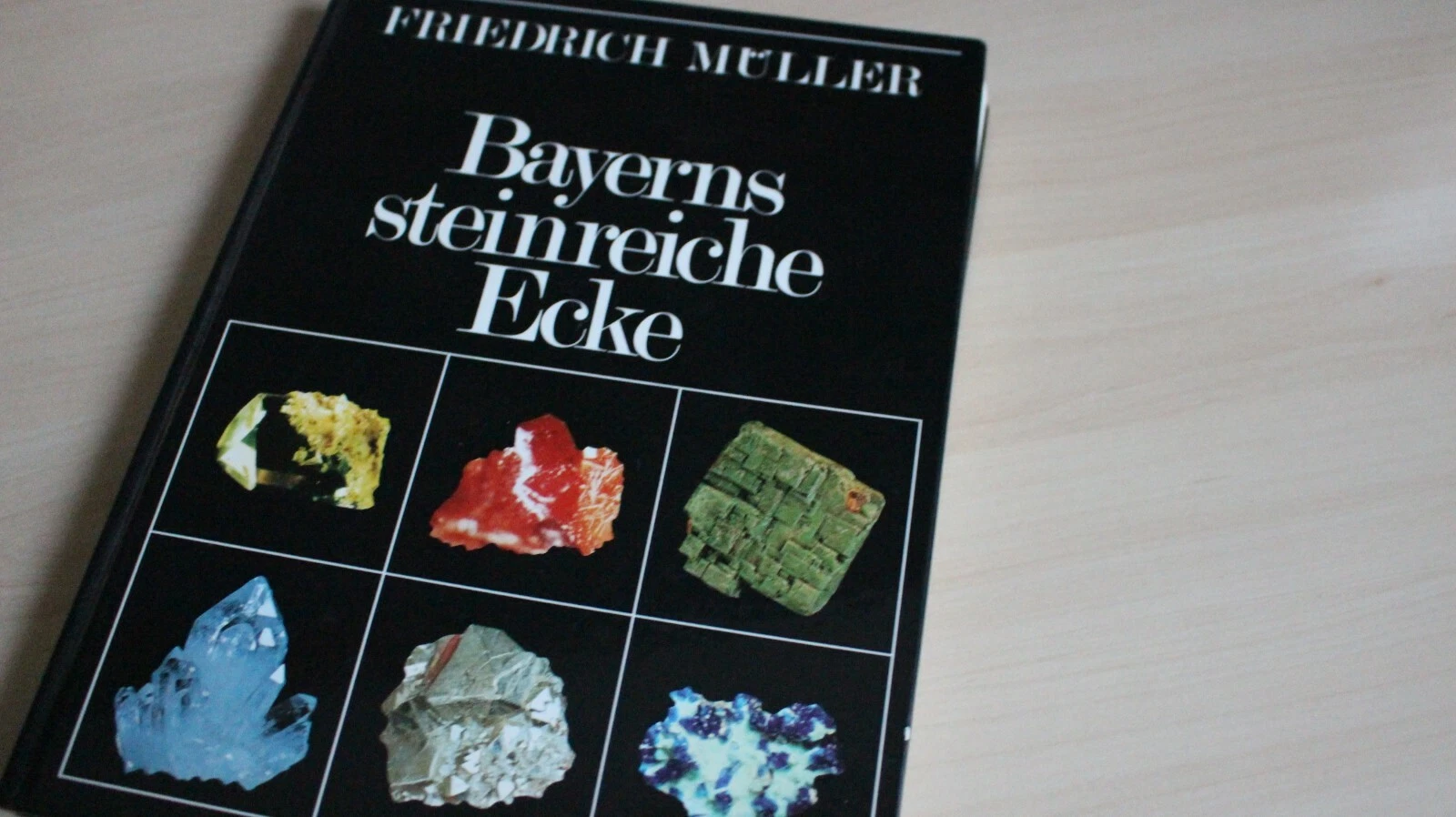 Bild 1 von 2