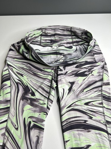 Lululemon Base Pace High-Rise Running Tight 25" Size 12 Paint Glide Warp Multi - Picture 6 of 10