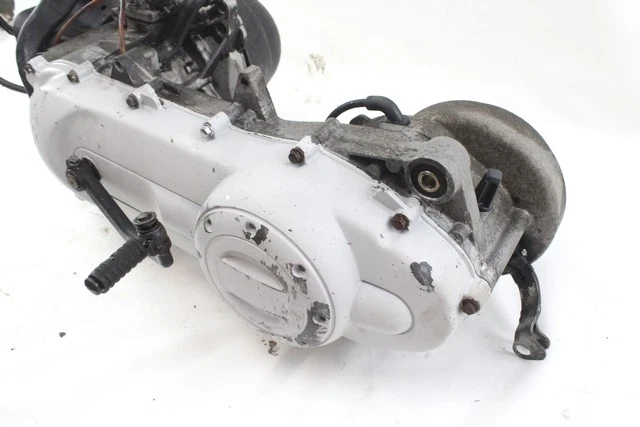 PIAGGIO LIBERTY 50 2T RST C421M MOTEUR 04 - 05 - Photo 4/4