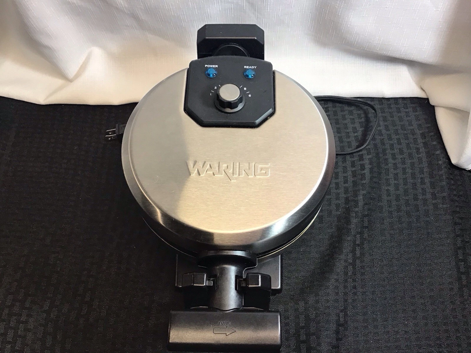 Waring Professional Belgian Waffle Maker WMK200 Stainless Steel Rotating