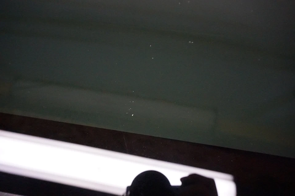 2010-2015 Audi Q7 Front Sliding Glass Sun Roof Panel 4L0877055D - Image 2 of 3