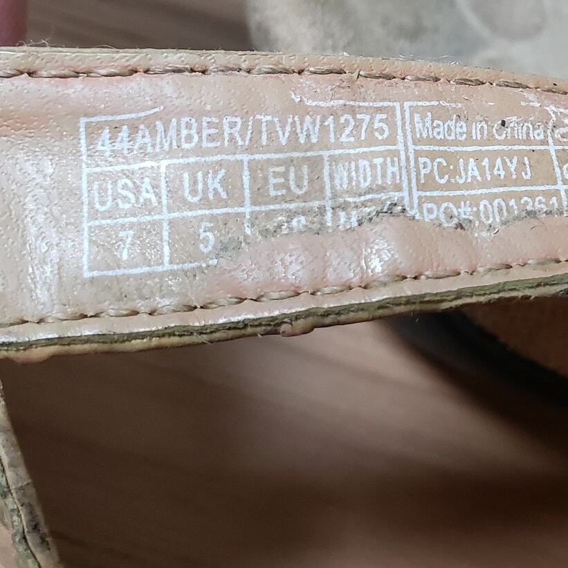 Vionic Women's 7 Amber Adjustable Strap Comfort S… - image 6