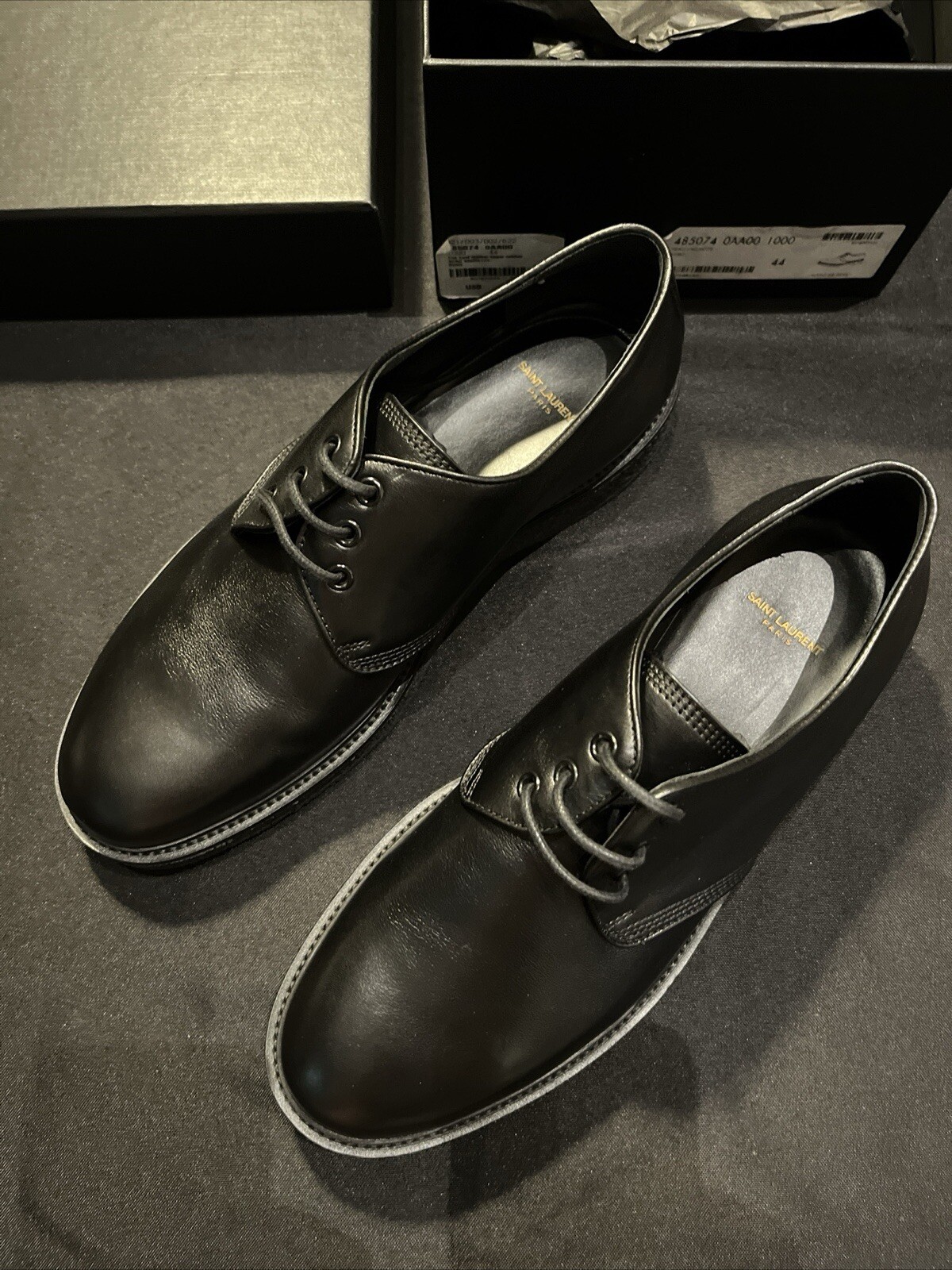NUOVE CON SCATOLA SCARPE BASSE SAINT LAURENT HUGO DERBY UOMO 44 ADATTE A NOI 10 5 AUTENTICHE