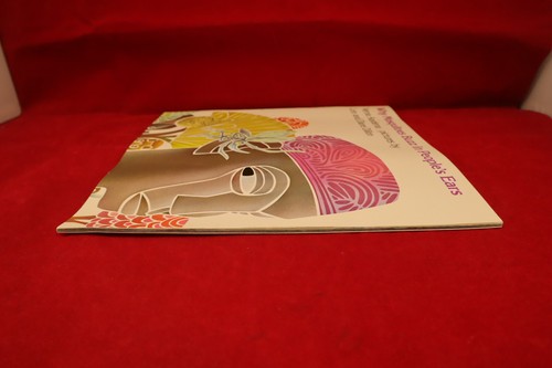 Why Mosquitoes Buzz In People’s Ears By Verna Aardema Scholastic Children’s Book - 第 5/12 張圖片