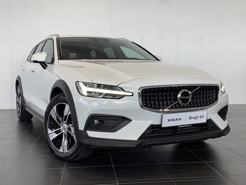 Вольво v60 cc