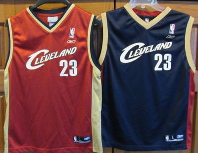 未使用Reebokレブロン・ジェームズ NBA キャバリアーズ　レプリカジャージ s-l400.jpg