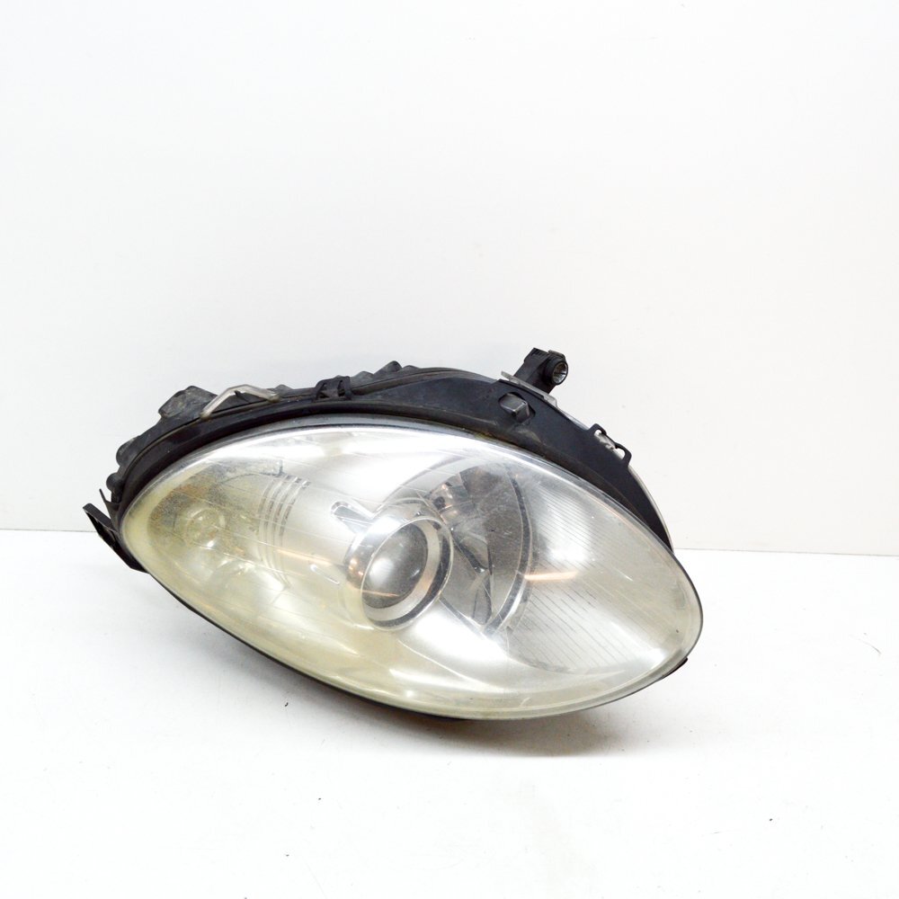 Mercedes-Benz W251 Headlight Front Left Rhd A2518260191 2006 | eBay