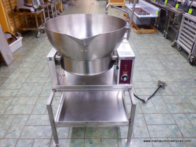 South Bend ECTR-16, Electric 16 Gal, Steam kettle Manual Tilt