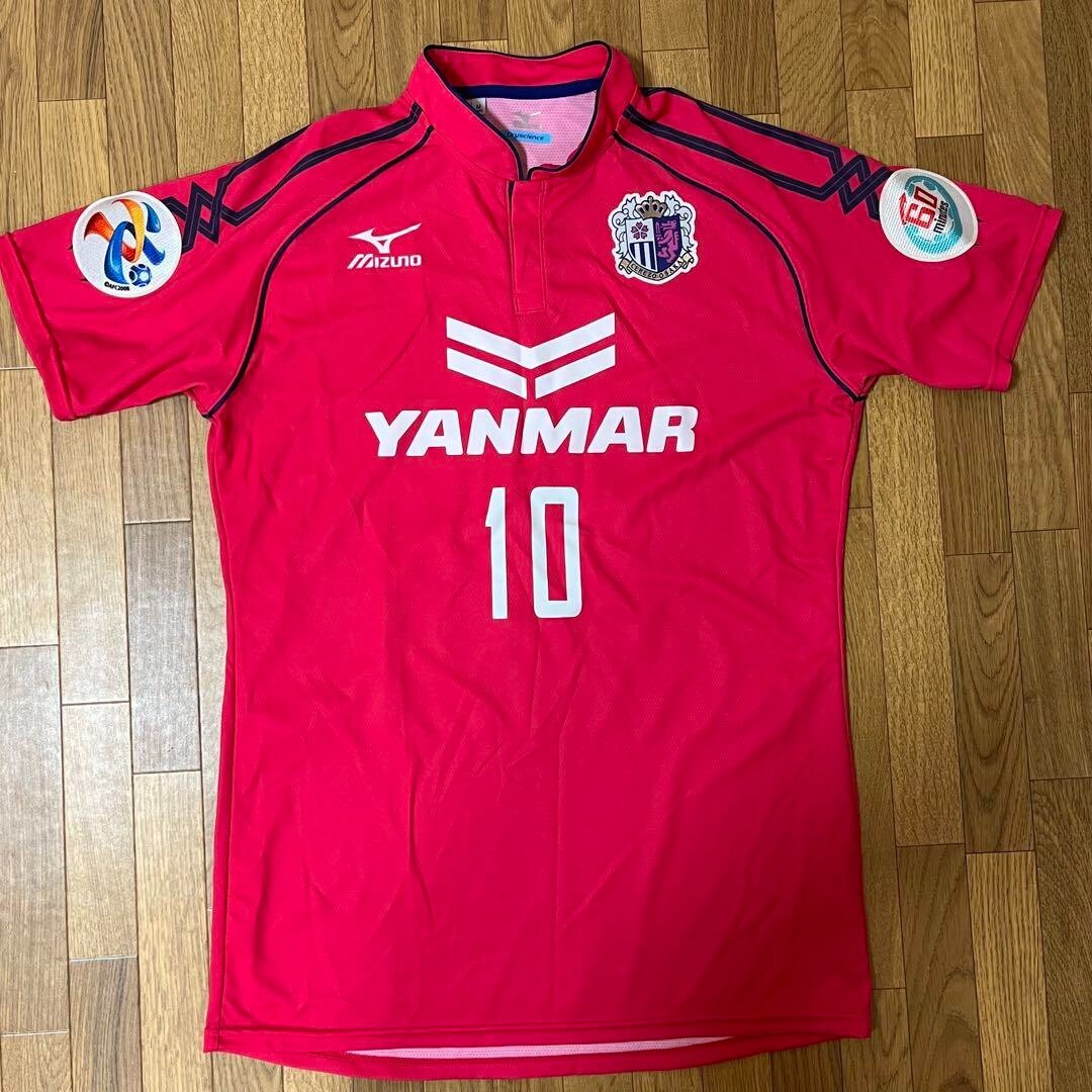 22-23 Panini DIEGO FORLAN 直筆サインカード RED Diego Forlan Autograph 2022-23 Panini Prizm Signature