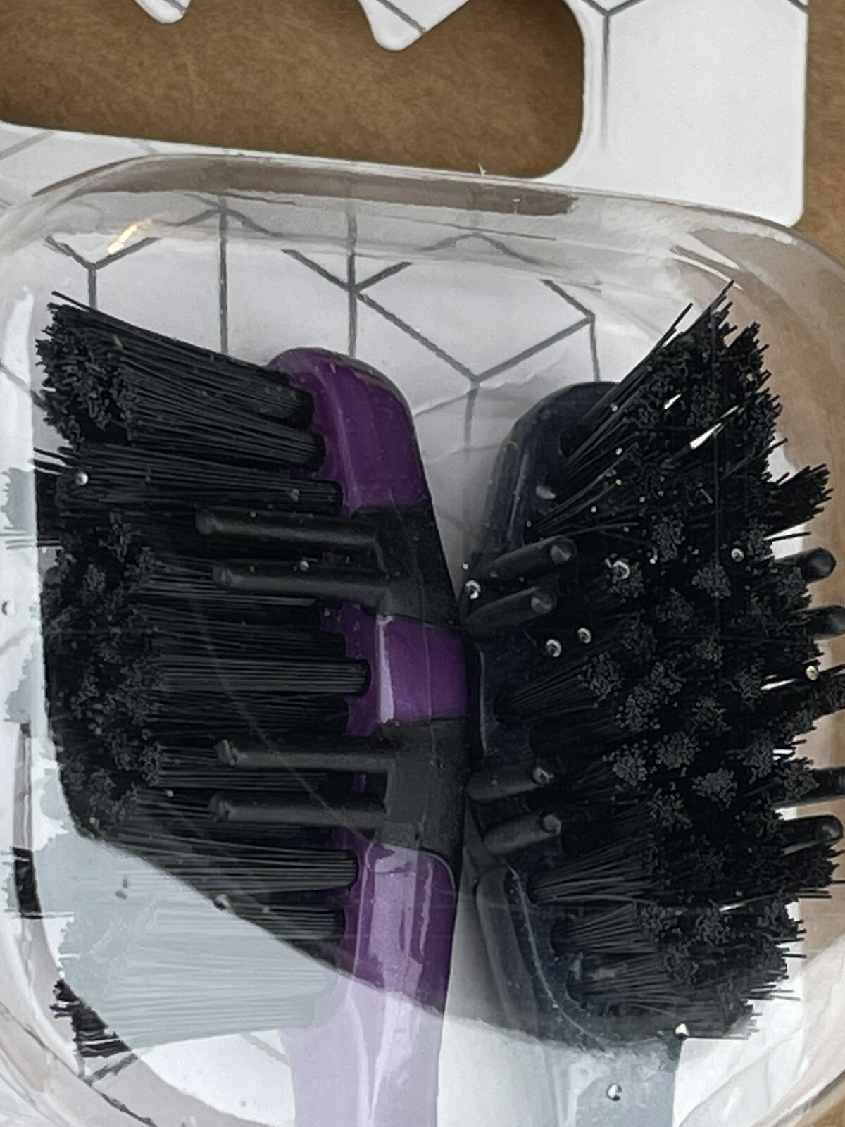 Oral-B 🪥Charcoal Toothbrush 🦷Whitening Therapy, Soft 2ct Brand New Value Pack!