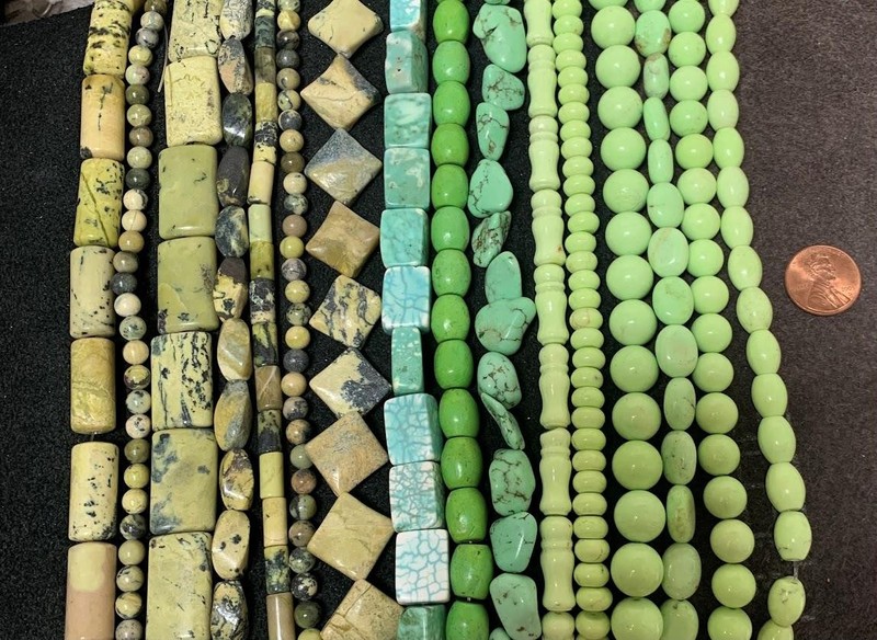 bulk sale //lot of 16 strands mix shape gem stone beads/(n197c)