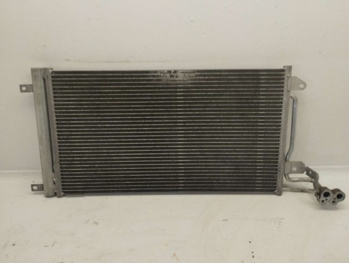 6R0820411D KONDENSATOR / KÜHLER DER KLIMAANLAGE KONDENSATOR / 818621 FÜR SEAT IB