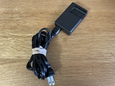 Nikon CoolPix MH-64 Lithium Ion Battery Charger