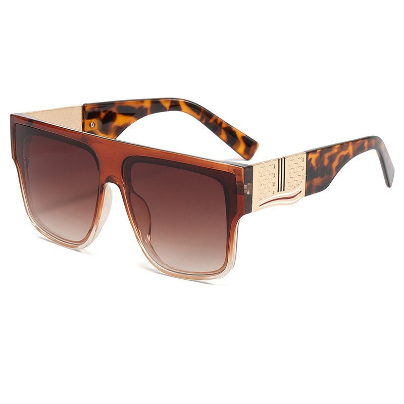 Oversized Square Sunglasses – Gradient Brown UV400 Lenses, Gold Detail Fashion