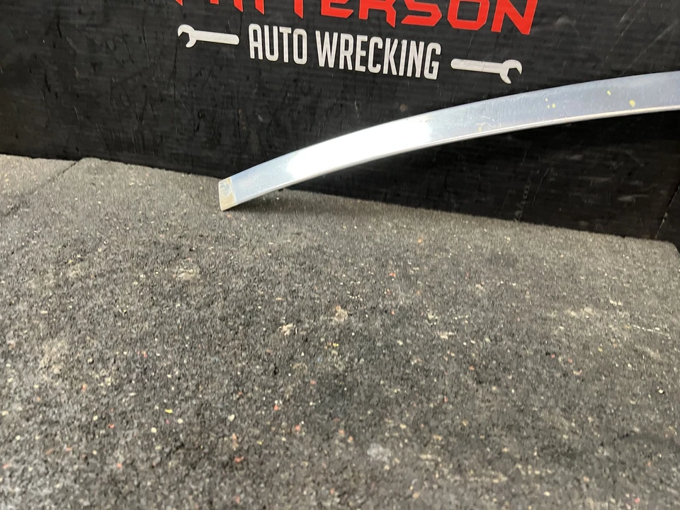 80-96 FORD F150 PARA-BRISA DIANTEIRO CROMADO SURROUND REVELAR ACABAMENTO DE MOLDAGEM - Imagem 4 de 4