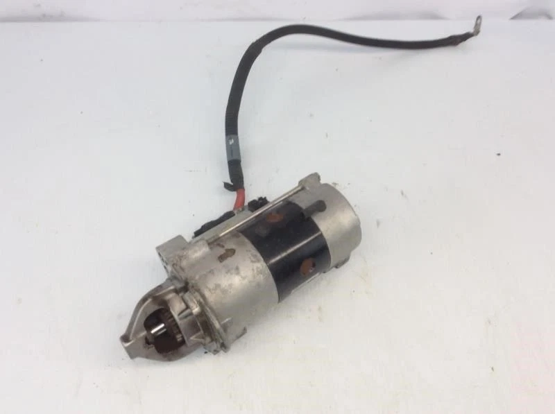 Motor de arranque Cadillac CTS ATS 16-18 con parada y arranque automático del motor O Foto 2 de 4