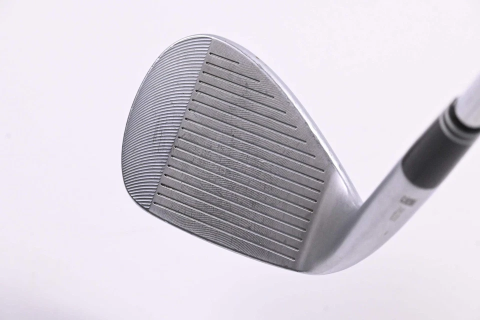 Cleveland RTX-4 Gap Wedge / 52 Degree / Stiff Flex Dynamic Gold S400 Shaft - Image 2 of 4