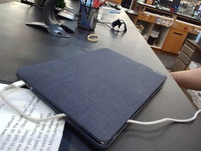 Apple MacBook Pro 13.3'' 256GB SSD 8GB RAM Laptop Gray MXK32LL/A