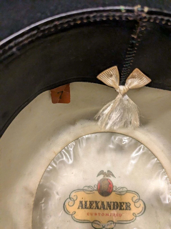 DERBY FEDORA NEGRO TALLA PEQUEÑA Diseñado por ALEXANDER  Foto 4 de 4