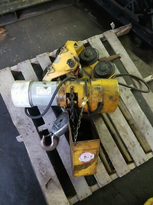 BUDGET 2 TON HOIST. MOD 441425-17
