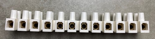 BM 9204 25.0 mm2 MULTIWAY TERMINAL BLOCK · POLYPROPYLENE · 12 WAYS - Picture 2 of 3