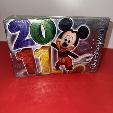 Disneyland 2011 photo album 50 sleeves 100 photos New sealed 4 x 6, Photo Sleeve