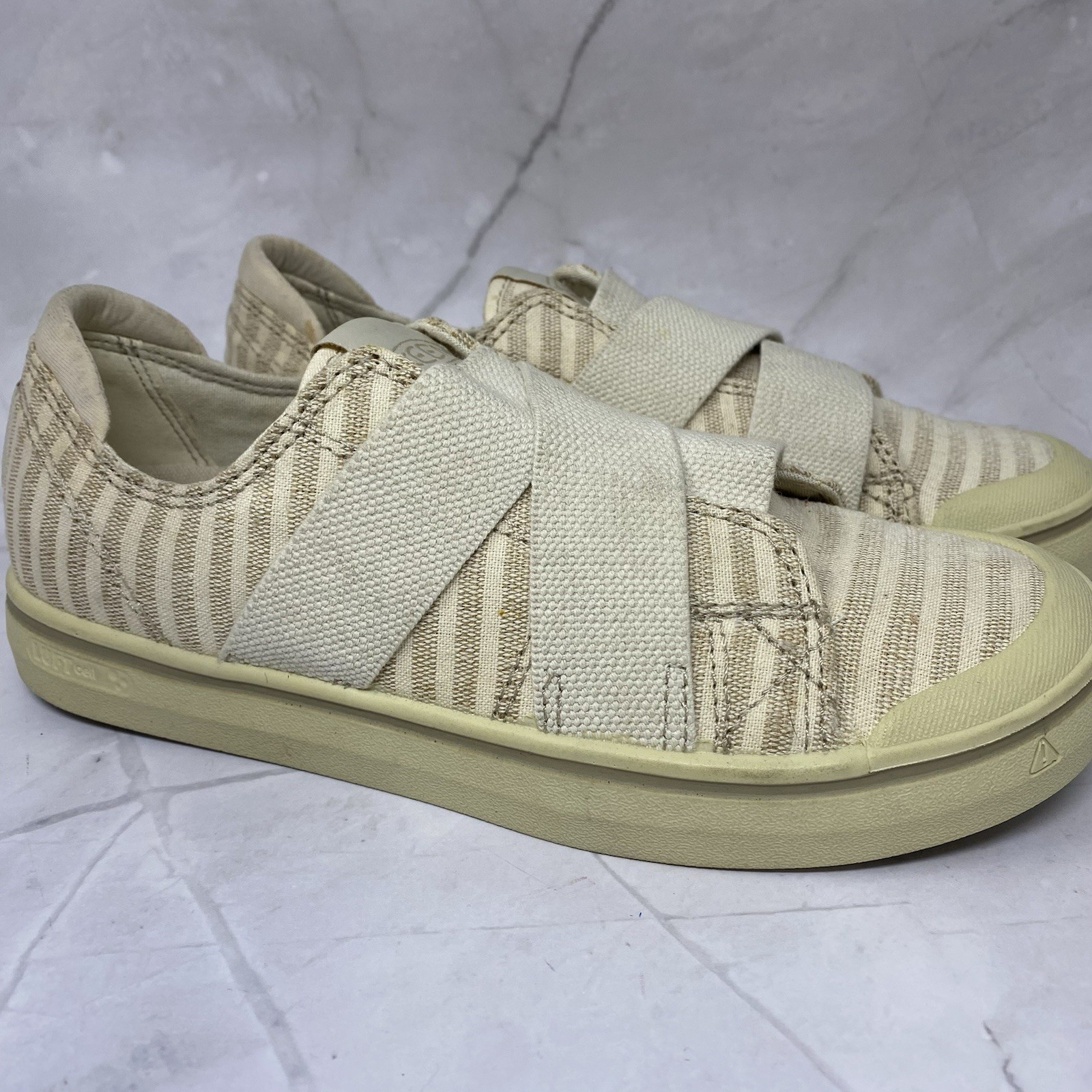 Scarpe da donna Keen Elsa IV Gore slip on in tela a righe di betulla naturale taglia 7 5 M