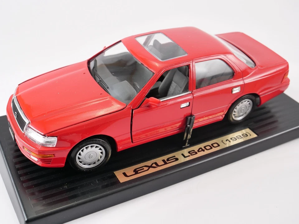 Majorette 1/18 4409 Lexus LS400 1989 - Immagine 3 di 4