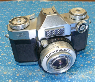 Zeiss Ikon Contaflex Super Tessar 2 8/50mm Nr Y87.578 vom Fachhändler