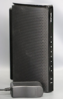 TP-Link 300Mbps Wireless N DOCSIS 3.0 Cable Modem Router