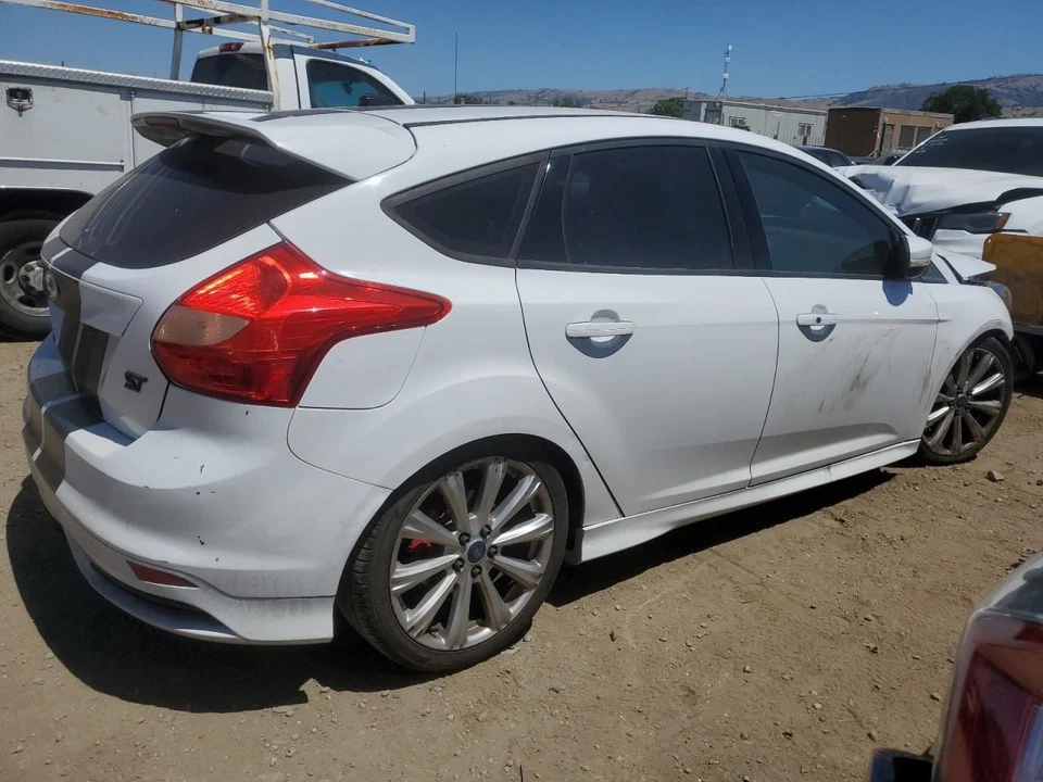 INTERRUPTOR DE ENCENDIDO FORD FOCUS 2012-2014 Foto 3 de 4