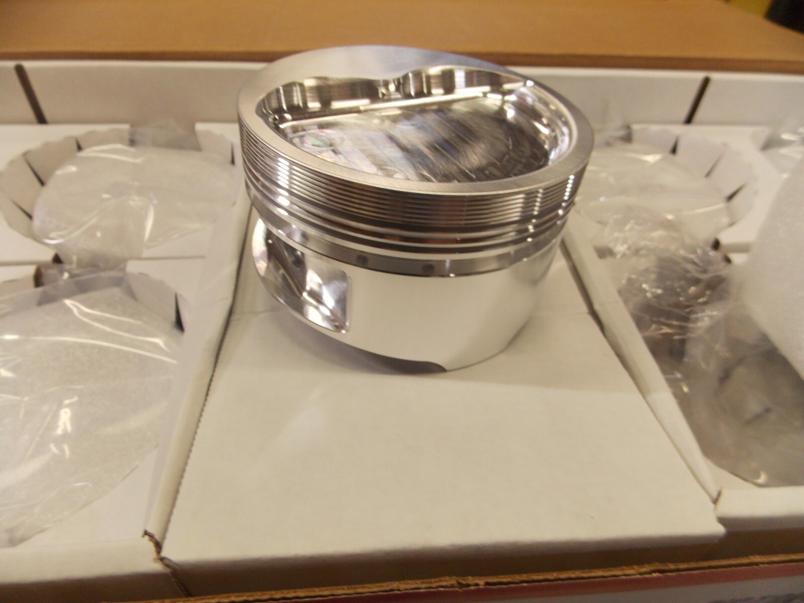 New JE Pistons 131633 SB Chev Pistons, 4.155 Bore/3.750 Stroke/5.700