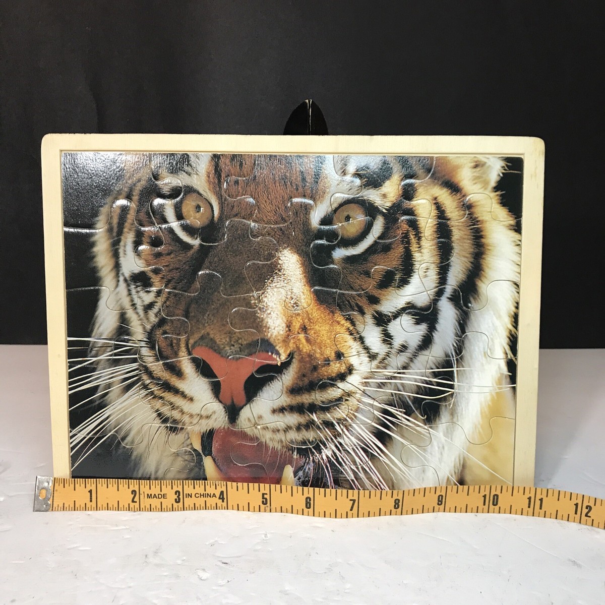Holzpuzzle 'Colorful Tiger' - Buntes Tier-Puzzle Mit Einzigartigen Formen