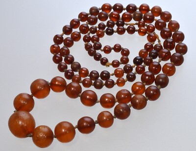 ANTIQUE VICTORIAN BALTIC CHERRY HONEY AMBER BEAD NECKLACE 36