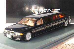 Bmw e38 1 43