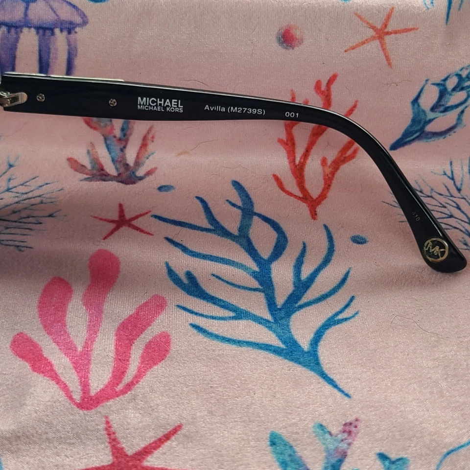 Gafas de sol Michael Kors negras para mujer Foto 4 de 4