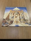IRON MAIDEN VINYL ALBUM POWERSLAVE EJ2402001 UK 1ST PRESS 1984 Textured Sleeve