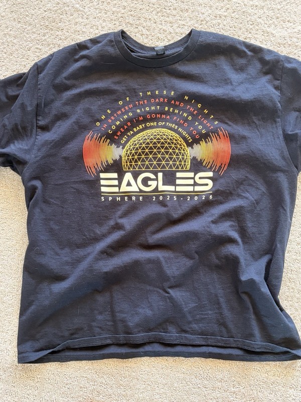 Eagles 25/26 Tour T Shirt Men’s Xl Short Sleeve