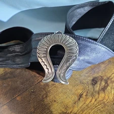 Vintage Southwestern Western Ranger Style Belt Buckle W/35" leather belt .