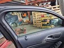 FENSTERHEBER VORNE LINKS / 178613 F&Uuml;R MERCEDES-BENZ CLASE GLA W156 GLA 200 CDI