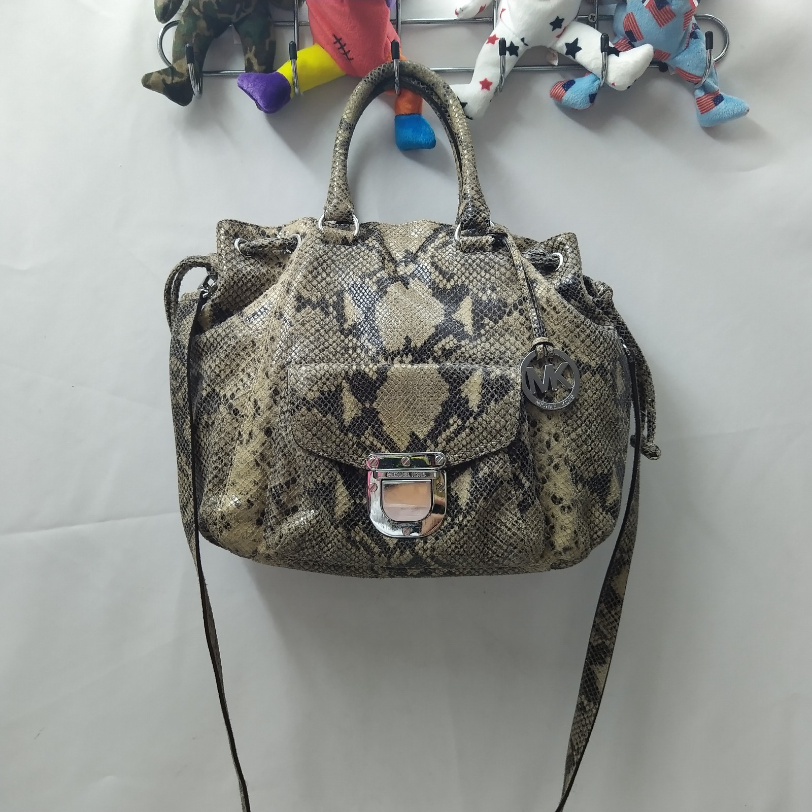 Michael Kors Gray Leather Python Embossed Pushloc… - image 8