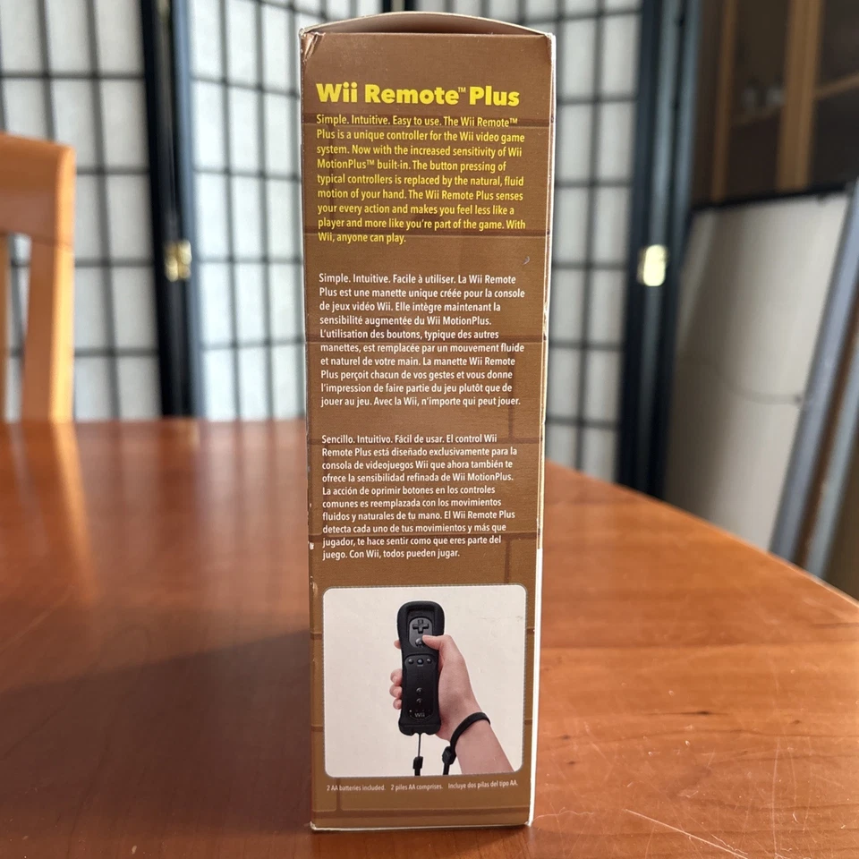 FlingSmash (Nintendo Wii, 2010) FlingSmash + Wii Remote Plus-Black - RARE SEALED - Image 3 of 4